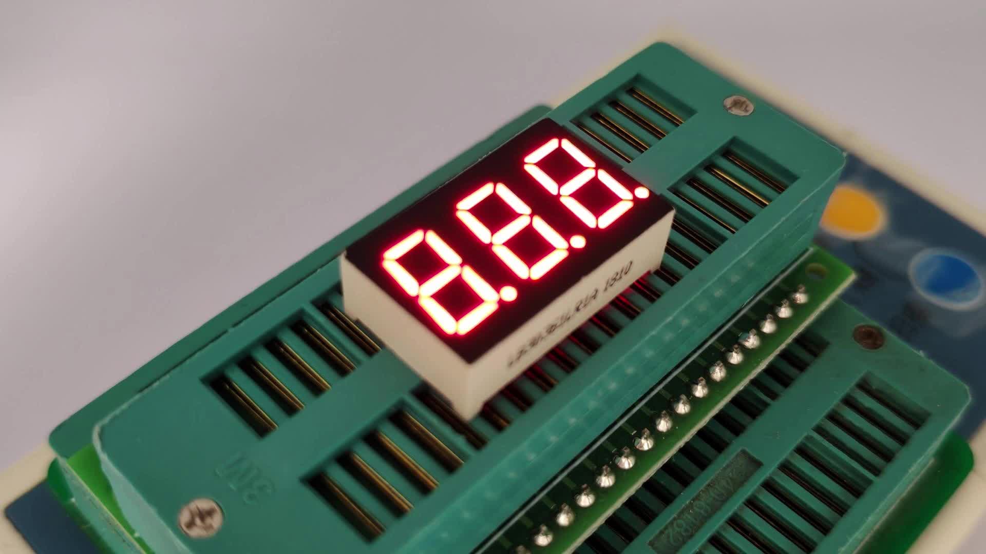 Sıcaklık/nem göstergesi için kırmızı 0,36" 3 haneli 7 segmentli LED ekran