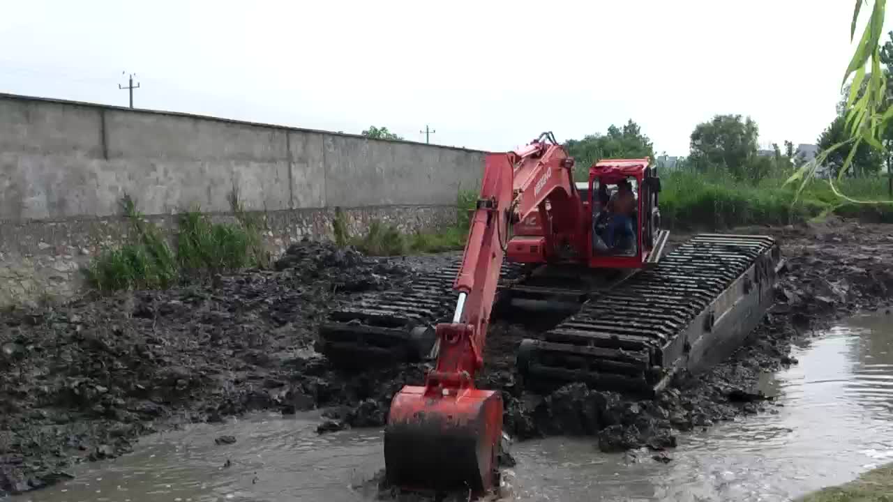HEKING Amphibious Excavator HK300SD